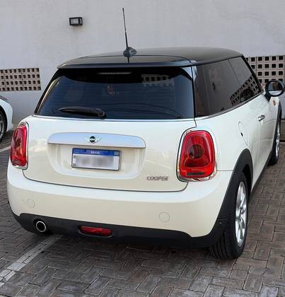 MINI COOPER 1.5 12V TURBO GASOLINA 2P AUTOMÁTICO MINI COOPER 1.5 12V TURBO GASOLINA 2P AUTOMÁTICO